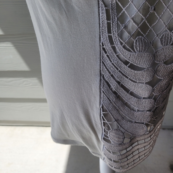 EXPRESS Women's Tank-Top Strappy Sleeve Silver-Metallic/Shimmer Lace Size M - Picture 7 of 9